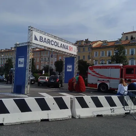 Casa Antica - Historical In Old Center アパート